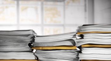 Обязательно ли вести бухгалтерские книги в Испании?